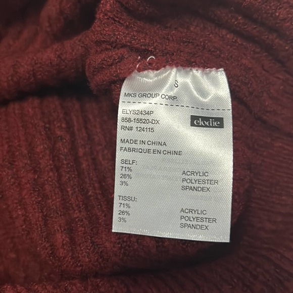 Elodie - NWT Crewneck Ribbed Sweater - Picture 10 of 10